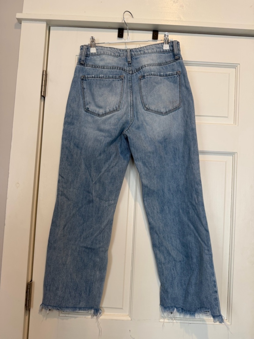 Vervet Light Wash Straight Leg Jeans with Raw Hem 100% cotton - Picture 5 of 6